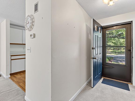 3rd image of 90 Shellback Way UNIT 90