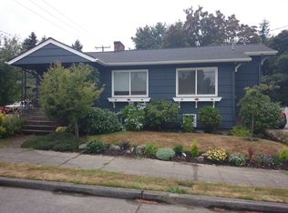 2677 39th Ave SW, Seattle, WA 98116