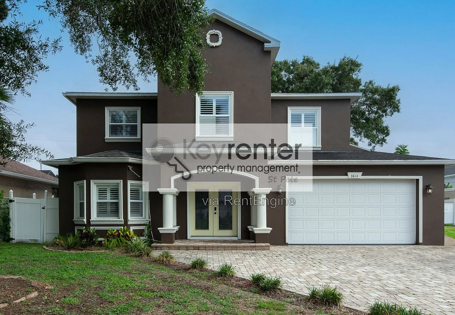 4 bed, 3.0 bath, 2574 sqft, $5,800 — Photo 1