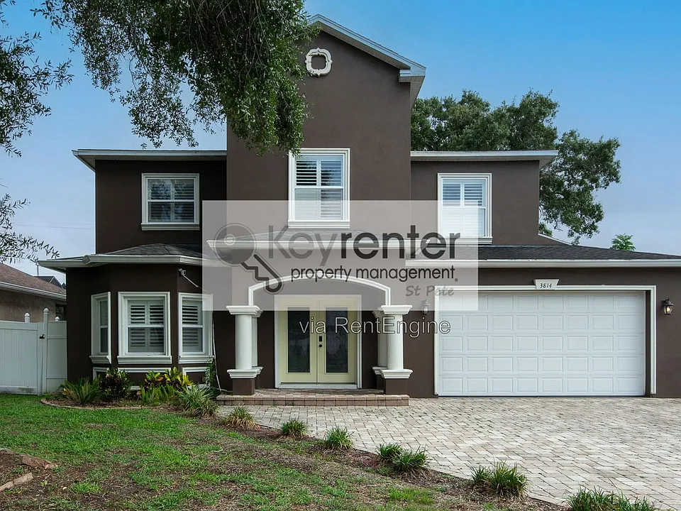 3814 W El Prado Blvd