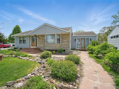 800 Walnut St, Waukee, IA, 50263