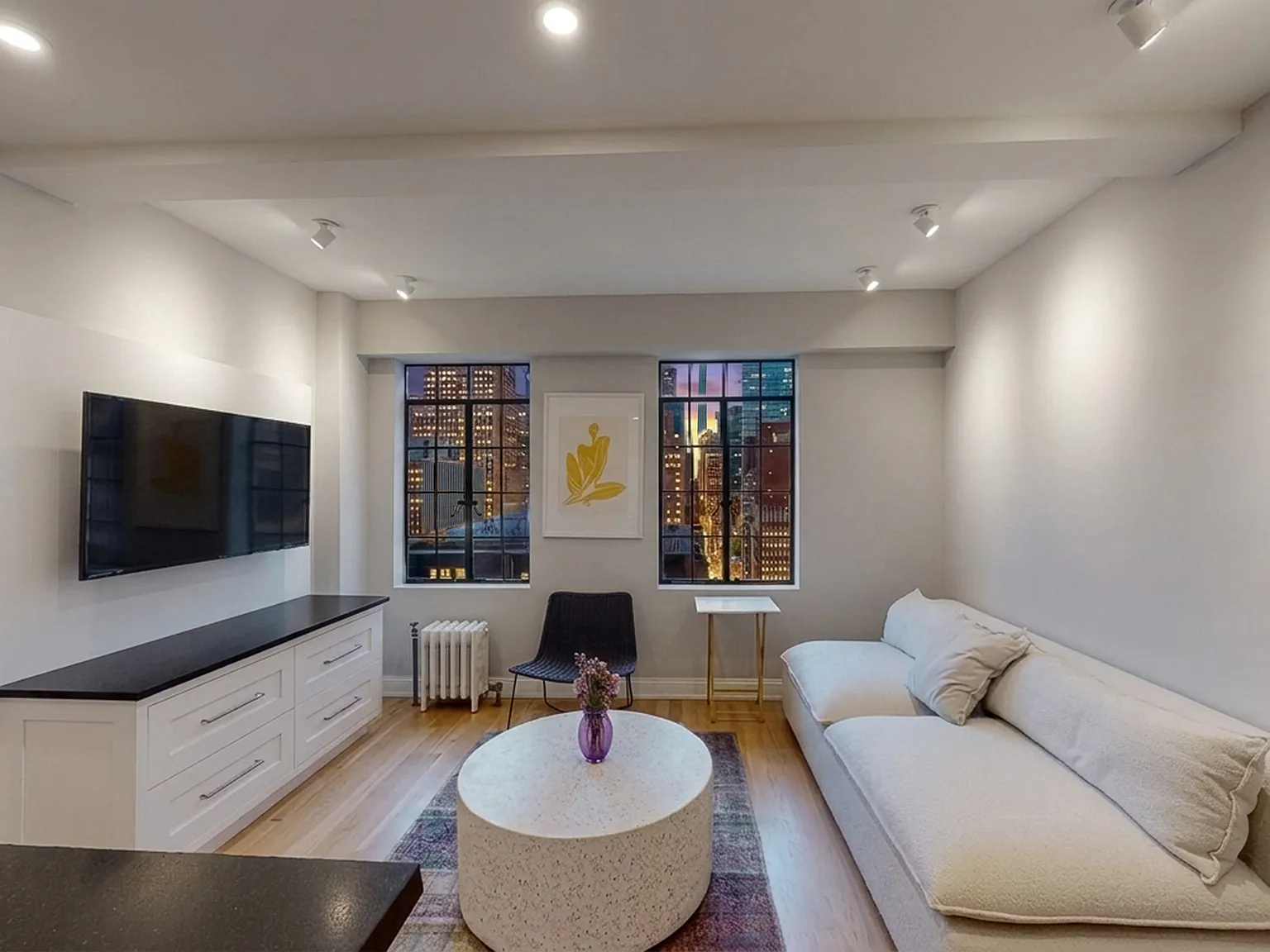 45 Tudor City Place — Photo 2