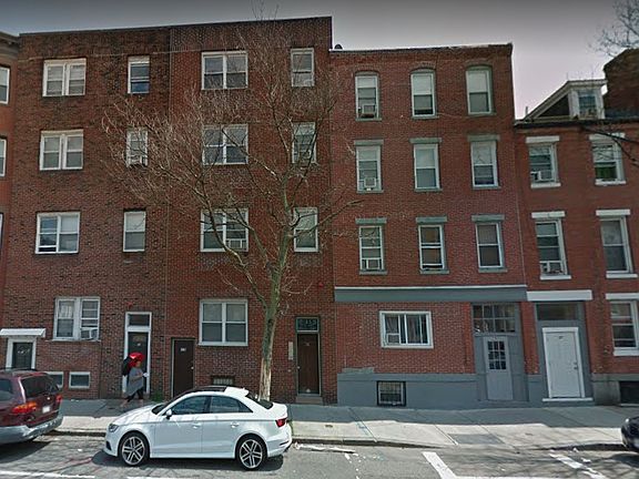 3rd image of 31 Chelsea St #3R