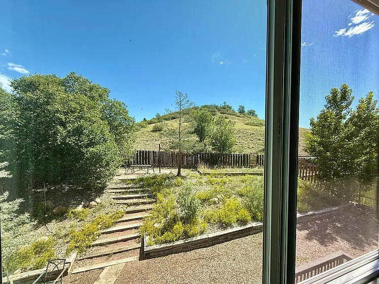 602 Crosstrail Dr #C — Photo 5