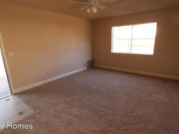 3rd image of 2119 Stratford Way