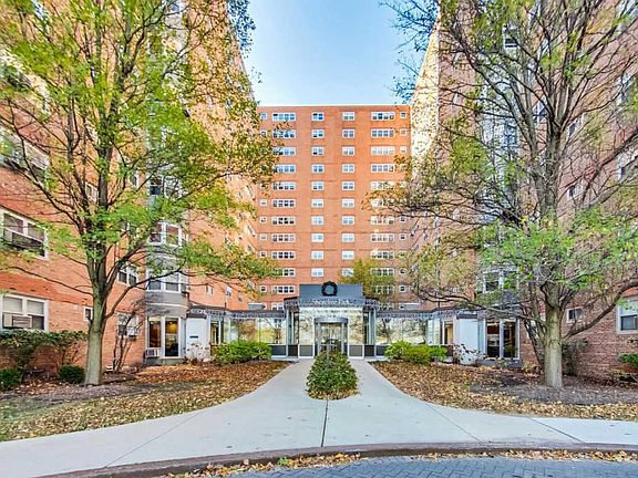 2nd image of 4960 N Marine Dr APT 420