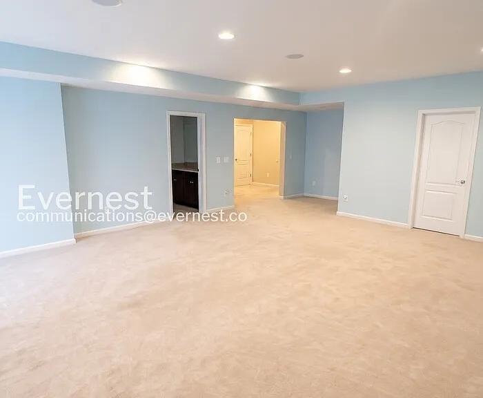 1735 Hudgins Farm Cir — Photo 24
