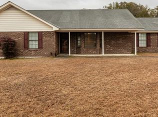 105 Sebring Dr, Bloomingdale, GA 31302