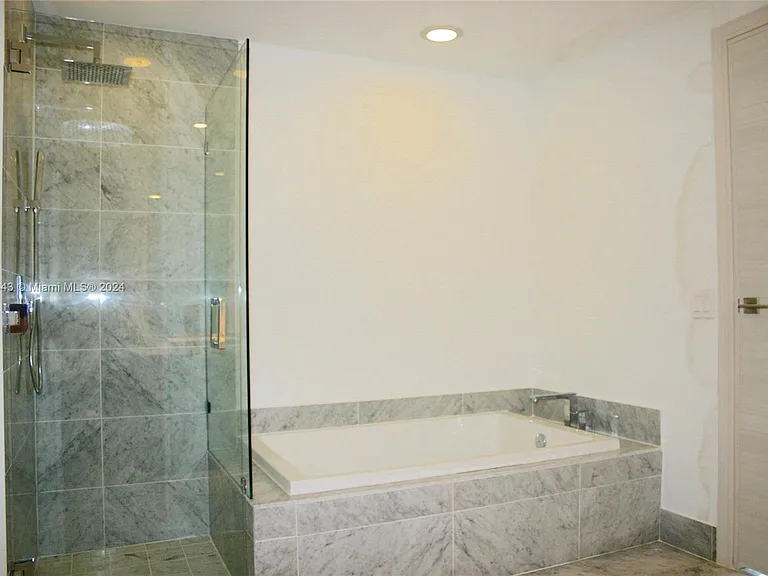 801 S Miami Ave #4004 — Photo 14