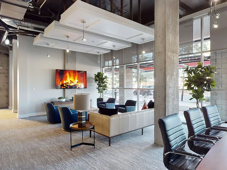 Skyline Lofts — Photo 15