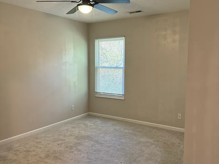 Woody Dr — Photo 12