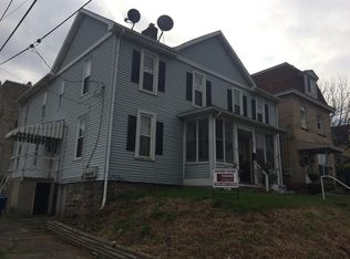 402 8th St #1, Ellwood City, PA 16117