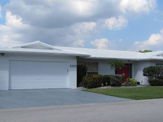 1st image of 5707 Mulberry Dr