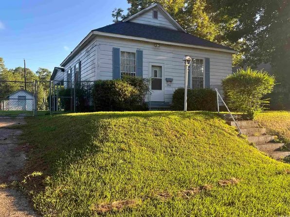 (undisclosed Address), Pine Bluff, AR 71603