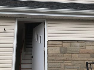 5 Morgan Dr, Edison, NJ 08817