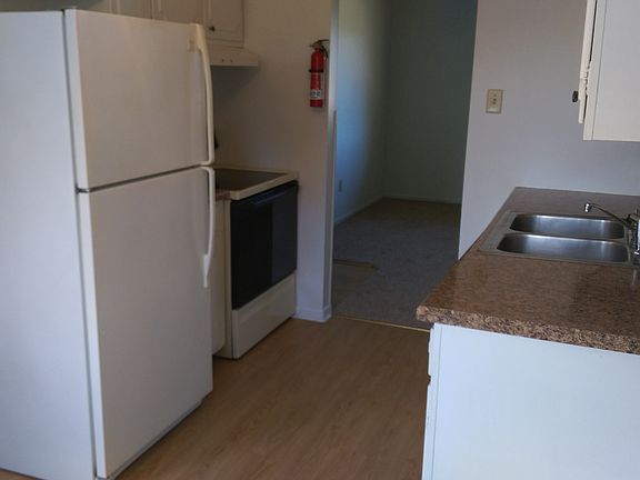 2nd image of 2812 Leeway Dr
