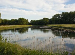 5215 S Elm St, McHenry, IL 60051