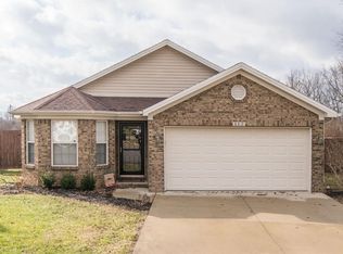 112 Bottletop Ct, Georgetown, KY 40324