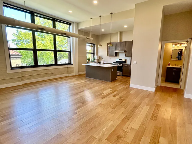 1639 Alameda Ave #202 — Photo 6