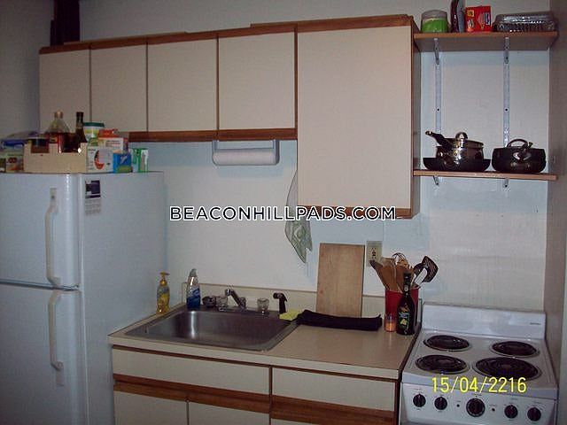 2nd image of 48 Garden St APT 1F