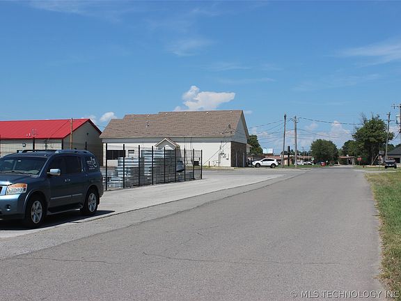 3rd image of S Grant Ave
