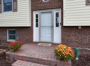 571 E Tolna Rd, Shrewsbury, PA 17361