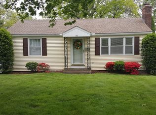 22 Bunce Rd, Wethersfield, CT 06109