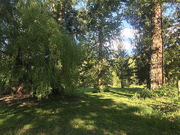 Beautiful landscaped Grounds