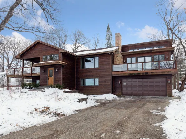 5492 Bald Eagle Blvd E, White Bear Township, MN 55110