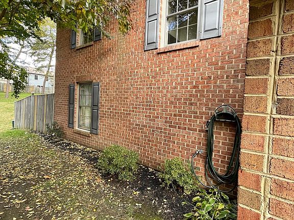 2nd image of 5737 Independence Cir #5737