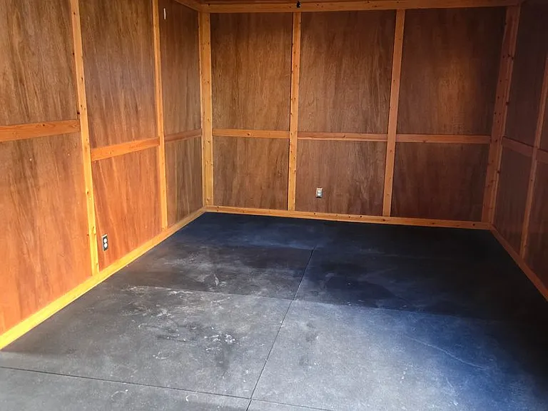 647 Vista Ct — Photo 24