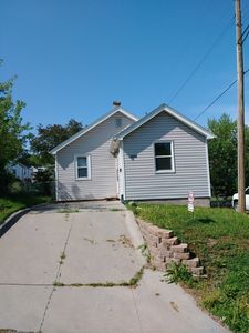 3666 G St, Omaha, NE, 68107