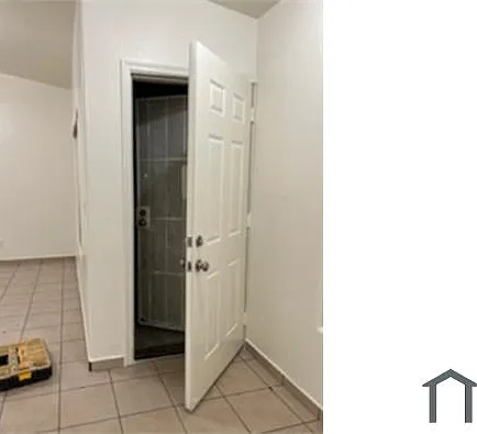 1117 N 25th Pl #1 — Photo 7