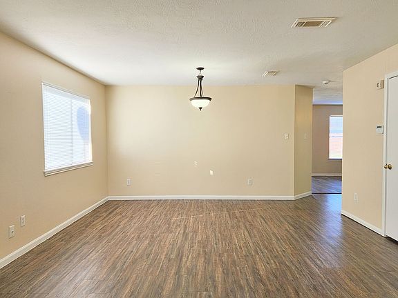 3rd image of 18123 Noble Forest Dr