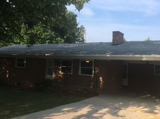 110 Bell Dr, Thomasville, NC 27360