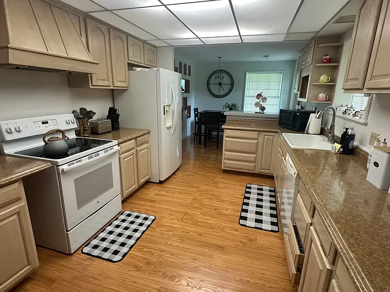 Updated kitchen photo