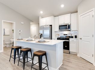 2224 Latour Dr, Shakopee, MN 55379