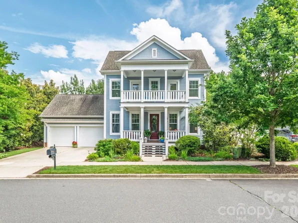 809 Elswick Ct, Fort Mill, SC 29708