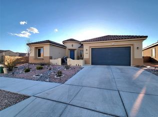 4688 Lluvia Encantada, Santa Fe, NM 87507