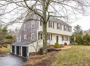 9 Victoria Ln, Pembroke, MA 02359