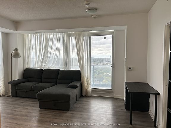 3rd image of 38 Forest Manor Rd #1607