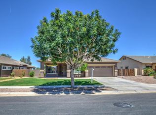 3768 S Coach House Dr, Gilbert, AZ 85297