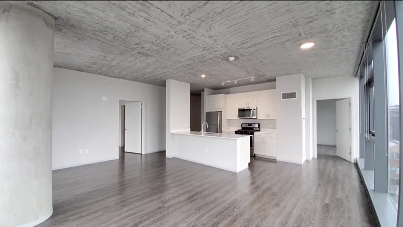 743 S Clark St #920