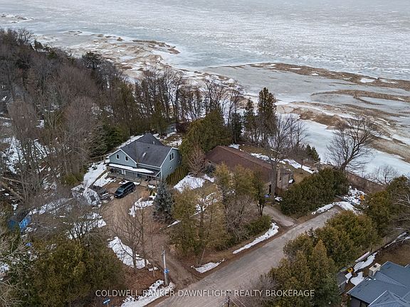 3rd image of 74399 Cardinal Ct