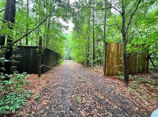 3216 Kennedy Dr, Castle Hayne, NC 28429