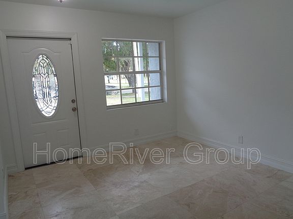 2nd image of 1525 NW 7th Ln