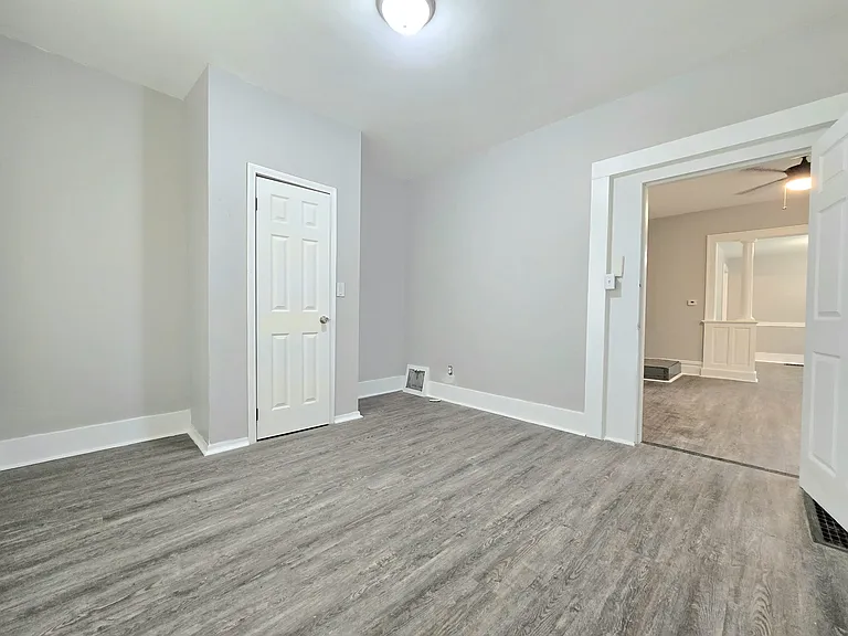 234 Studebaker St — Photo 10