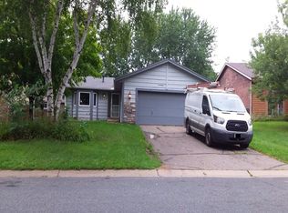 4299 Sunrise Rd, Eagan, MN 55122