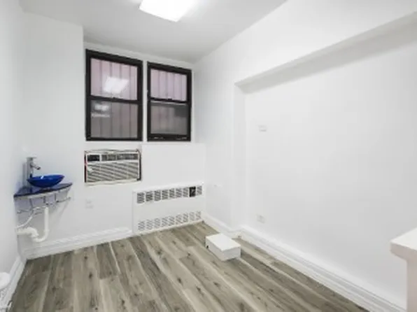 37-30 73rd Street image 5 of 6