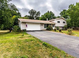 23W343 Dickens Ave, Glen Ellyn, IL 60137